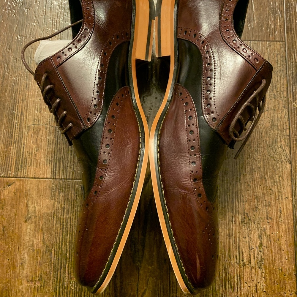 Men Stacy Adam’s Size 11 (Burgundy)